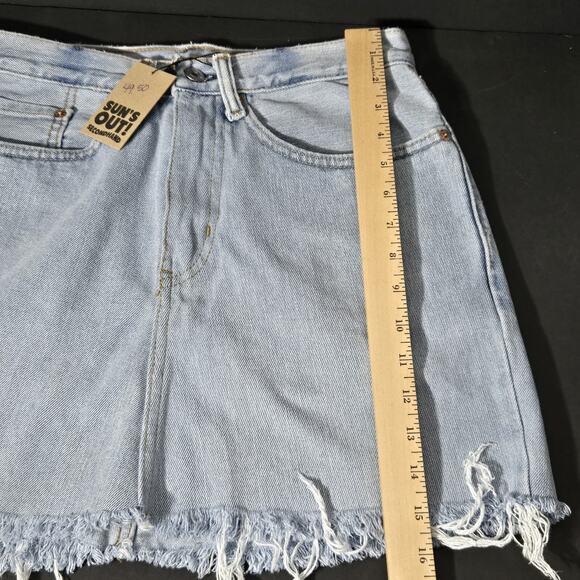 Levi's Light Blue Denim Mini Skirt - Picture 6 of 10